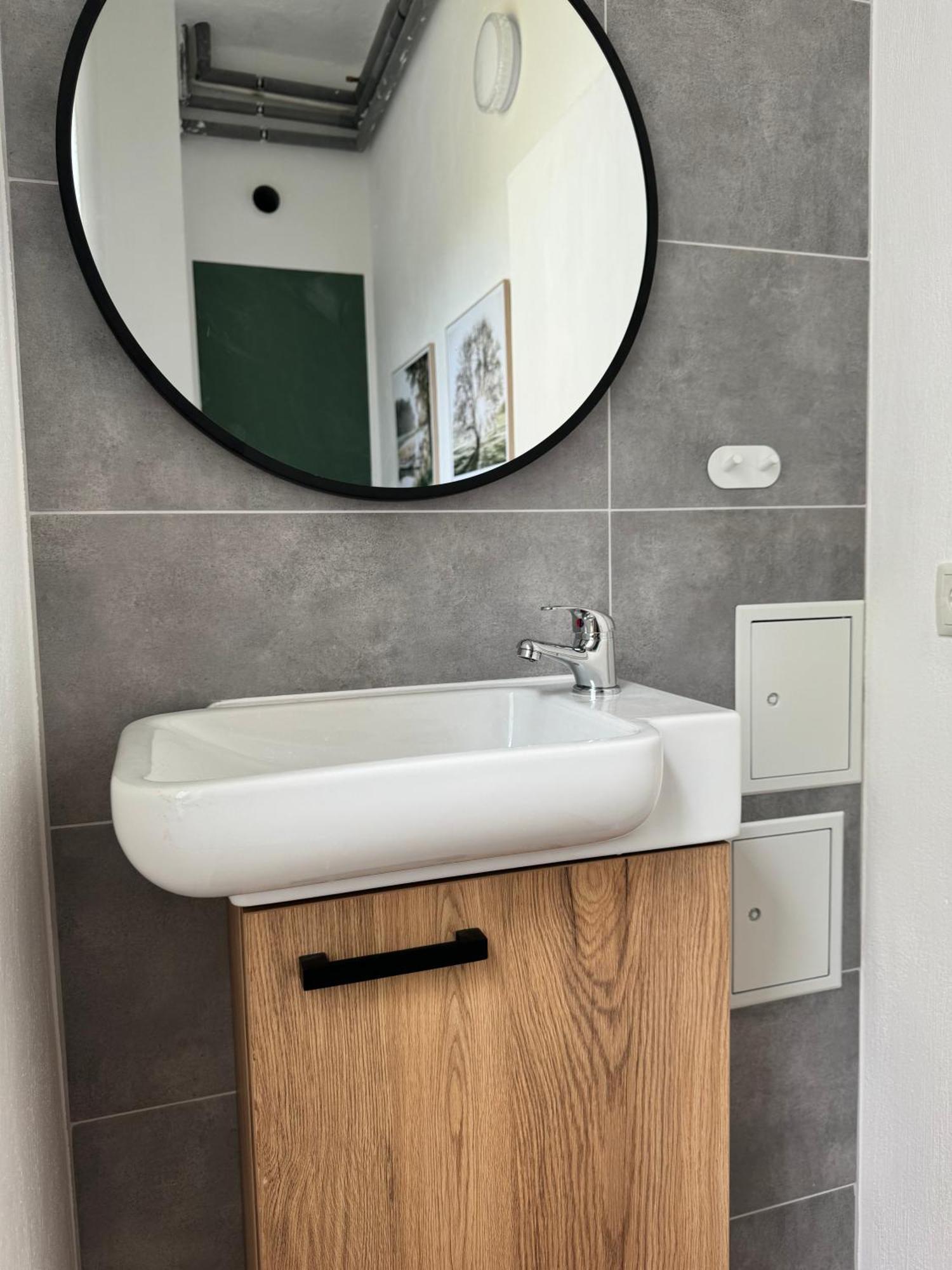 Appartement "Ilse" An Der Goitzsche Inklusive Parkplatz Bitterfeld-Wolfen Bagian luar foto